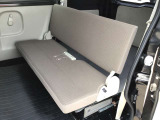 ☆後部座席シート廻り☆ ☆リアシートも快適な乗り心地☆シ-トの乗り心地が良く、旅行など長距離運転にも向いています