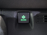 ECONスイッチの効果とあなたの運転で、クルマと力をあわせ「燃費向上=ガソリン代の節約=CO2 削減」のチャレンジをお楽しみください。