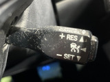 【レーダークルーズコントロール】高速道路での長距離走行が楽に!!自動で速度を保つクルーズコントロールが、衝突軽減システムと連携し、前方の車両を感知して車間を保つように速度調節してくれます!!