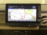 ナビゲーションはフルセグTV、インターナビ対応のGathers純正メモリーナビを搭載しています。Bluetoothオーディオ機能がありますので、スマートフォンなどの音楽も再生できます。