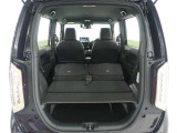 ◆リアシートを使用しない時はこの通り更に広々ラゲッジスペースの出来上がりです、たくさんの荷物が積み込み可能です!