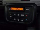 ●エアコンはオートエアコンです。