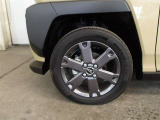 純正アルミホイール装備です♪