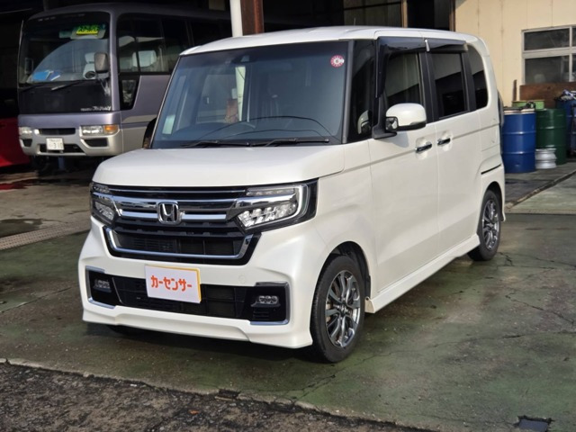 ホンダ N-BOXカスタム 
