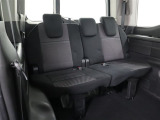 サードシートもゆったりしてます♪