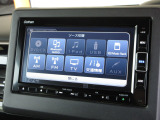 ナビゲーションはギャザズメモリーナビ(VXM-234VFi)を装着しております。AM、FM、CD、DVD再生、Bluetooth、音楽録音再生、フルセグTVがご使用いただけます。