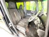 運転席シート廻りは使用感も少なく、良好な状態となっています。丁寧に使われていたことがよくわかりますね。