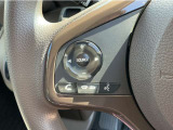 ステアリングスイッチです!ナビなどの音声調整がラクラクです☆彡