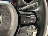 クルーズコントロールを装備しています。高速道路などで一定の速度で走ってくれるので運転が楽ですよ!速度を設定できますので、スピードの出しすぎにも注意できます。