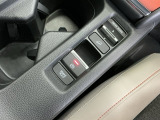 パーキングブレーキはスマートな電子制御式と合わせて渋滞時等にブレーキペダルから足を離しても停車状態を保持してくれるオートブレーキホールド機能で運転が楽になります。スタートはアクセルペダルを踏むだけ