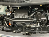 技術が詰まったエンジンルームもご覧の通りピカピカにクリーニング済みです。