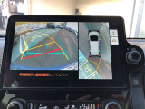 全周囲の画像が表示されます。 運転席から見づらい個所なども、上空から見たような映像で確認できます。  映像の切替もでき、後方確認だけでなく大変便利な機能です。
