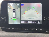 【アラウンドビューモニター】車を上から見下ろしているかのような映像で周囲の状況がひと目で確認、狭い駐車場に駐車するときも安心です♪