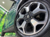 【純正15インチアルミホイール】外観にマッチした純正アルミホイールを装着しております。各種社外アルミホイールや、スタッドレスタイヤも取扱いしております。是非ご相談ください♪