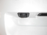 ダイハツ純正ナビ用全方位カメラが装着されております。純正ナビ装着時、ナビ画面にカメラの映像が映ります。(ナビは別売になります。)