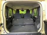普段のお買い物や通勤、送迎等に十分な荷室スペースを確保しております。セカンドシートを倒すと、大きな荷物の積載も可能です♪