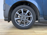 アルミホイールで足元もおしゃれ♪
