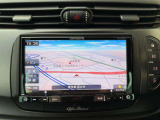 カロッツェリア製のナビはBluetooth、地デジTVの視聴が可能です。