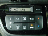 オートエアコンタイプなので細かい操作なしで快適温度に調整してくれます。季節の変わり目のわずらわしさはありませんね♪