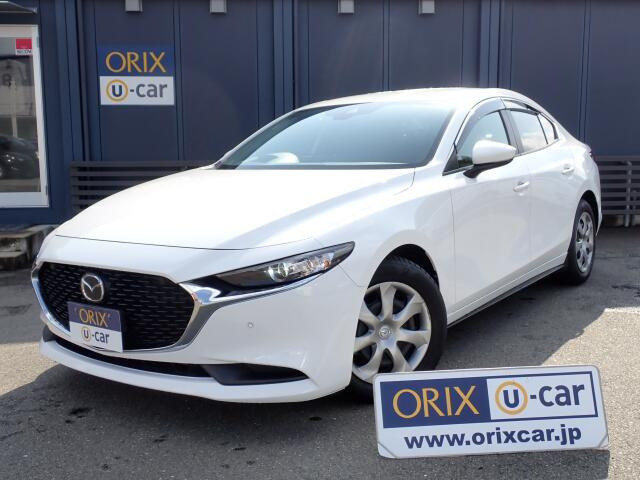 MAZDA3セダン 1.5 15C SDナビ・バックカメラ・ETC・Bluetooth・衝