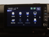 Honda CONEECT対応で、更に便利が広がったナビディスプレーです♪また、フルセグTVの他にDVD/CDプレーヤーを装備♪もちろんFM/AMラジオもお聞きいただけますよ♪