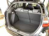 リアシートがあっても、しっかり荷物を積む事ができます。