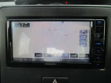 遠方へのお出かけをサポートしてくれるメモリーナビゲーション!楽しめる音楽ソースも充実したお車です!
