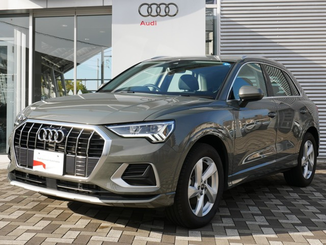 Q3 35 TFSI アドバンスド 