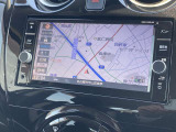 カーナビは、Bluetooth対応のメモリーナビが装着されています。