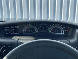 【スピードメーター】メーターがシンプルで見やすく運転しやすいですね!