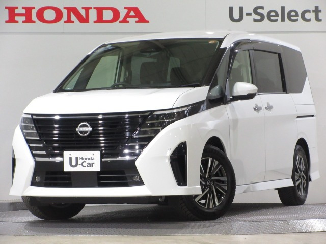 セレナ 1.4 e-POWER ハイウェイスターV 