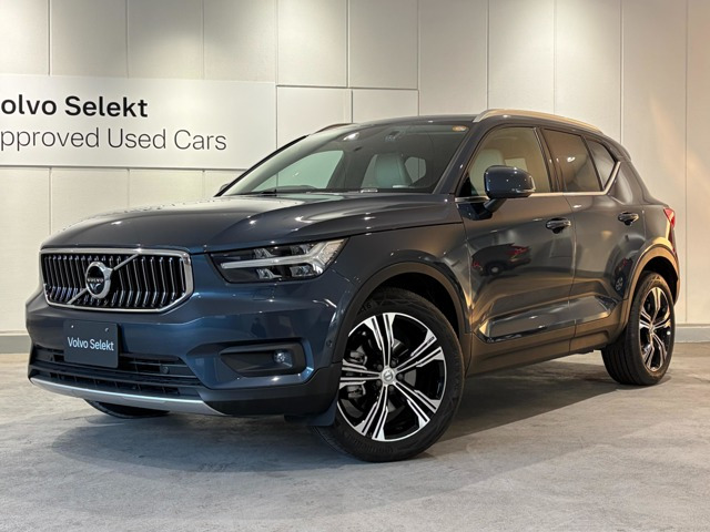 XC40 B4 AWD インスクリプション 4WD 