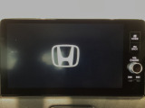 Honda CONEECT対応で、更に便利が広がったナビディスプレーです♪もちろんFM/AMラジオもお聞きいただけますよ♪