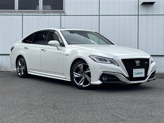 クラウン ハイブリッド 2.5 RS 本革シート サンルーフ