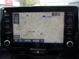 ディーラーオプションの純正メモリーナビ・フルセグTVを装着済です。