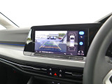 バックモニター付きで運転に自信がない方でも安心です。