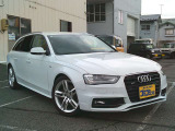 A4アバント 2.0 TFSI クワトロ Sラインパッケージ 4WD 