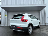 XC40 T4 AWD モメンタム 4WD 