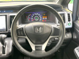 【ステアリングスイッチ】運転中、前方から目線をそらすことなく、オーディオ等の操作が可能な便利機能!安心&快適なドライブを演出してくれます♪