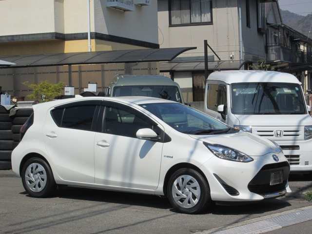 アクア 1.5 G ソフトレザーセレクション 