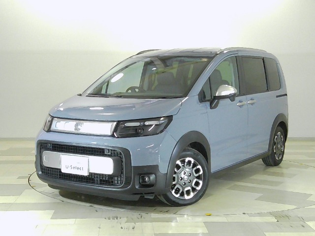 フリード 1.5 クロスター 