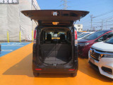 トランクの画像です!当店のカーライフアドバイザーがお客様にぴったりの車両をご提案致します!