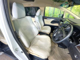 運転席シート廻りは使用感も少なく、良好な状態となっています。丁寧に使われていたことがよくわかりますね。