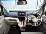 インパネ画像になります。車内は専門業者にて室内クリーニング施工済みなので、大変清潔です。