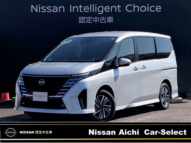 セレナ 1.4 e-4ORCE ハイウェイスターV 4WD 