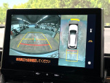 【パノラミックビューモニター】専用のカメラにより、上から見下ろしたような視点で360度クルマの周囲を確認することができます☆死角部分も確認しやすく、狭い場所での切り返しや駐車もスムーズに行えます。