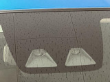 安心装備のスマートアシスト付きです☆ フロントガラス上部のステレオ式カメラで安全運転をサポートしてくれます☆
