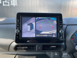車を真上から見下ろしているかのように周囲の状況を把握して安心して駐車が行えるアラウンドビューモニターが付いています