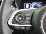 ステアリングスイッチです!運転中に視線を逸らすことなく操作することができます♪