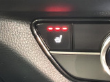 フロント両席にはシートヒーターが付いています!寒い日に便利な装備ですね。